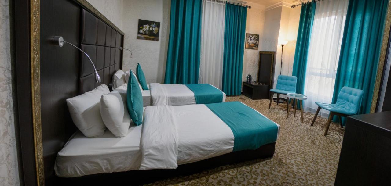The Castle Hotel Amman Esterno foto