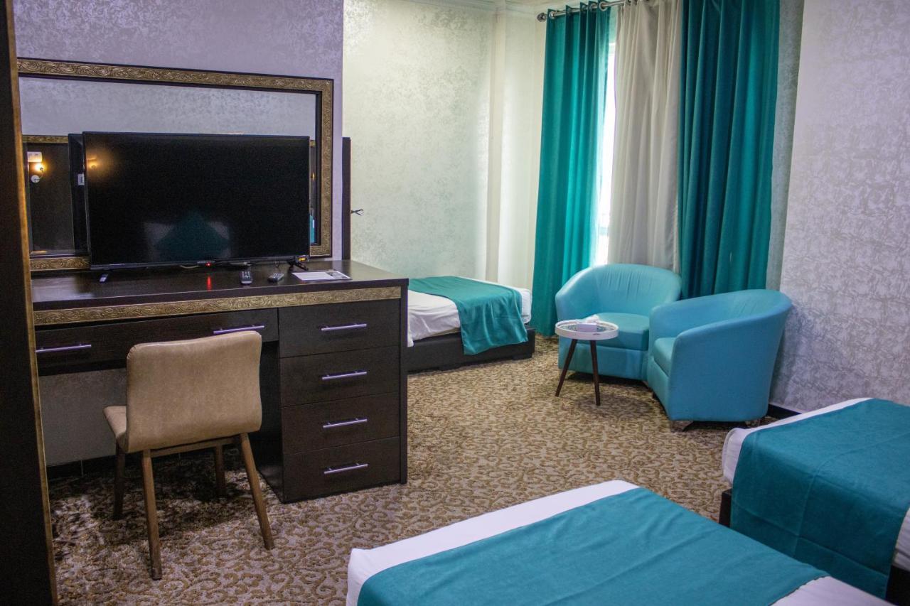 The Castle Hotel Amman Esterno foto