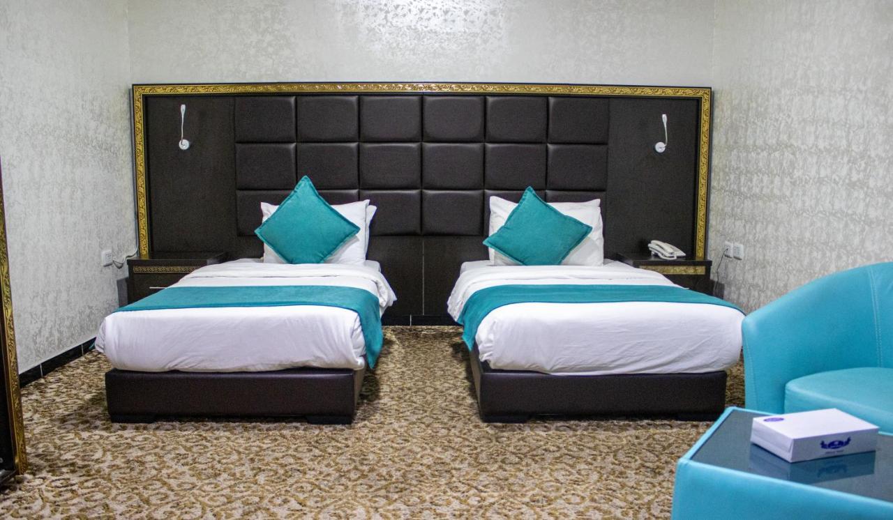 The Castle Hotel Amman Esterno foto