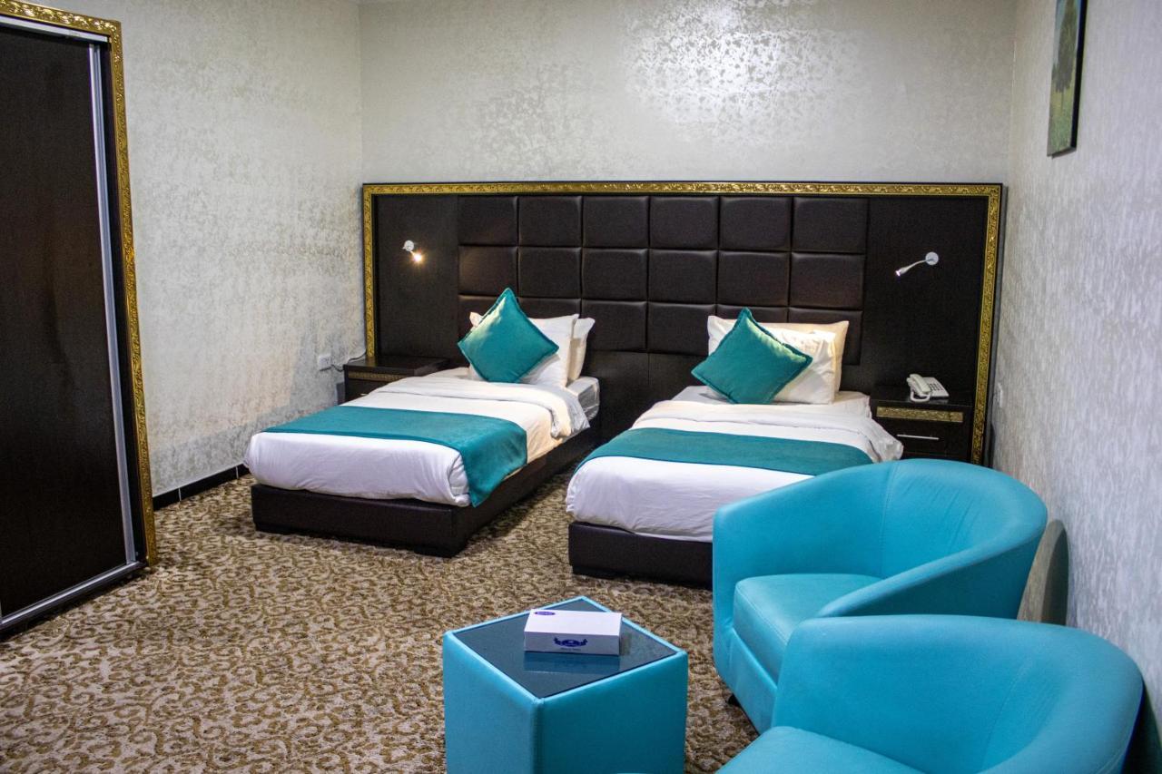The Castle Hotel Amman Esterno foto
