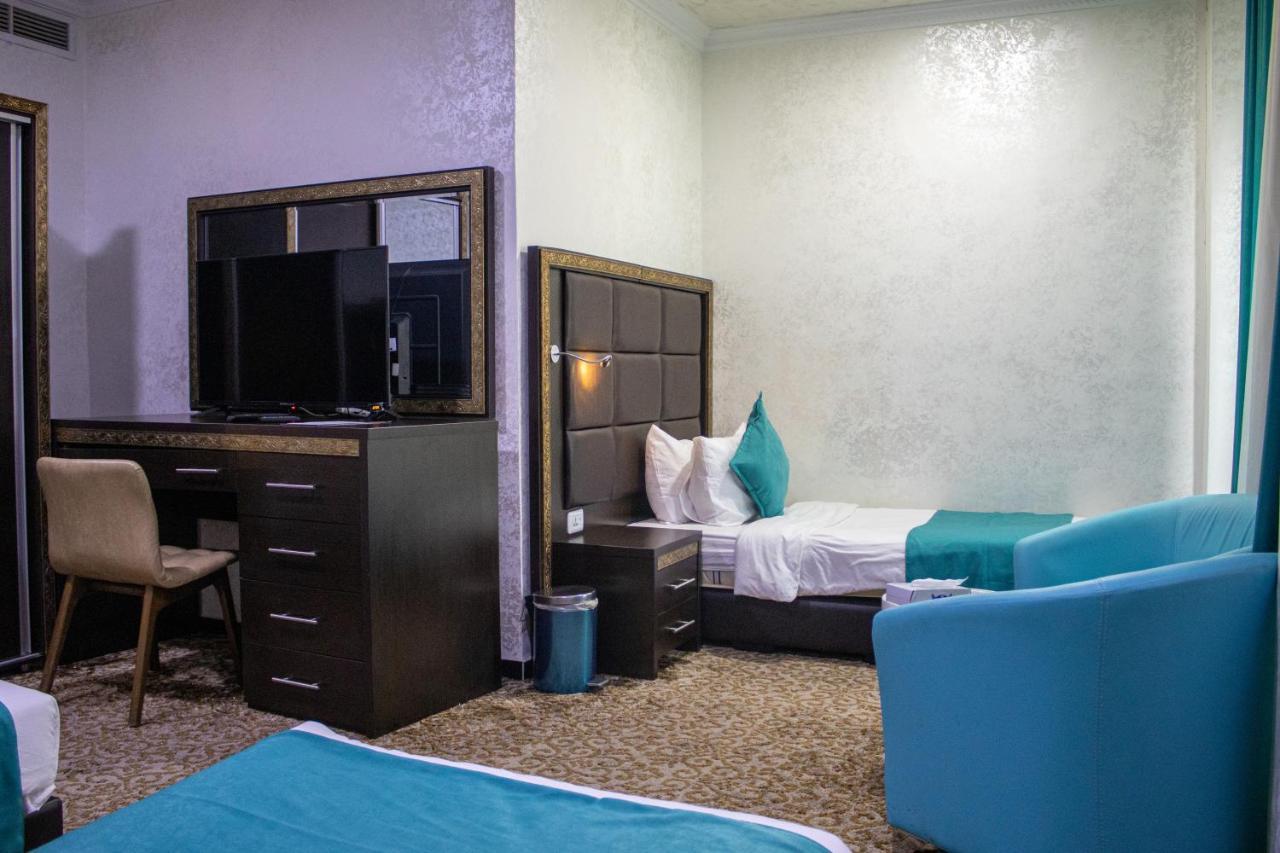 The Castle Hotel Amman Esterno foto